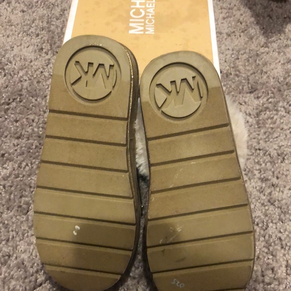 Toddler house slippers - Picture 3 of 4